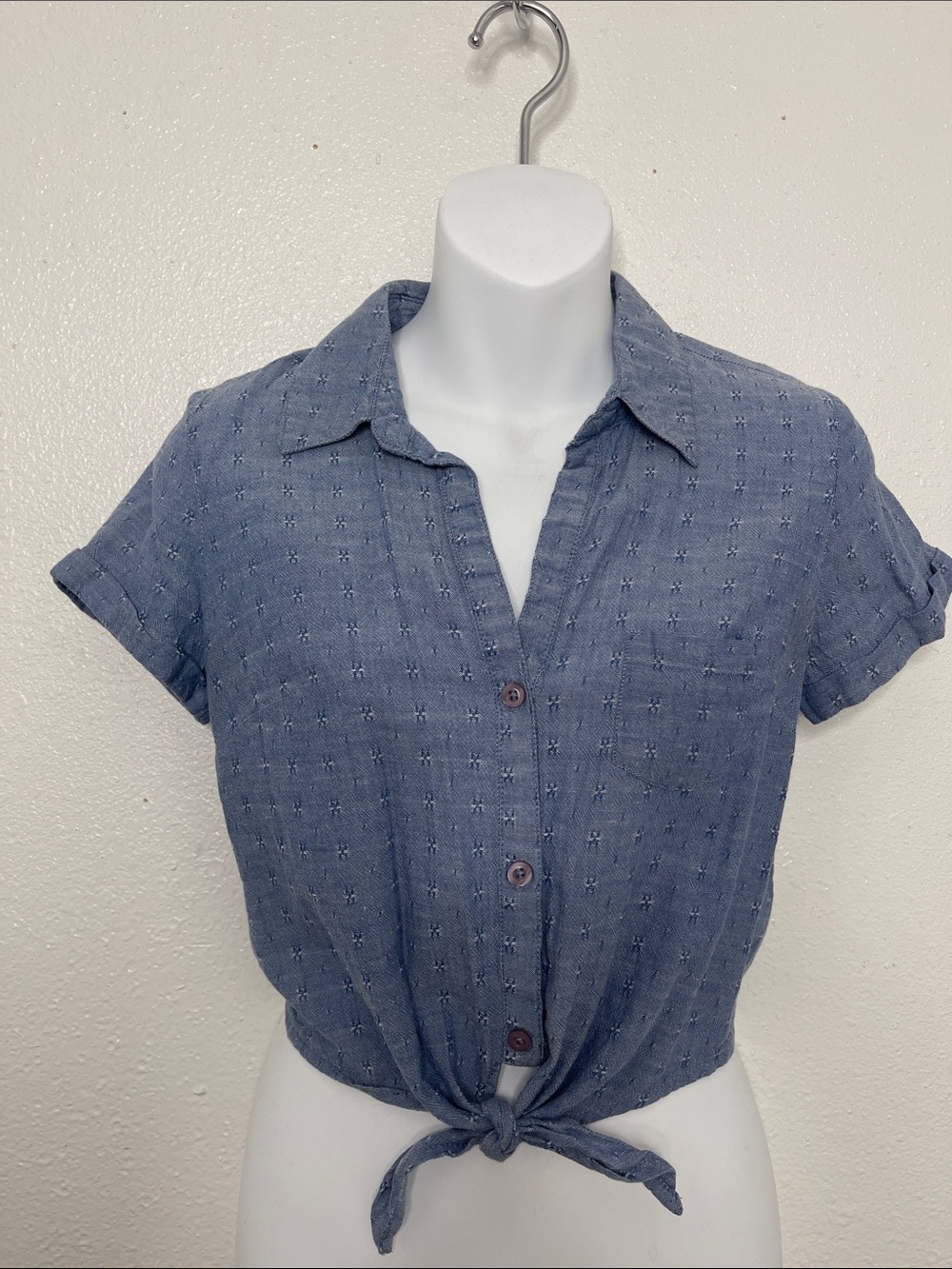 VINTAGE deLIAS Blue Tie-Front Short Sleeve Shirt - Women XS